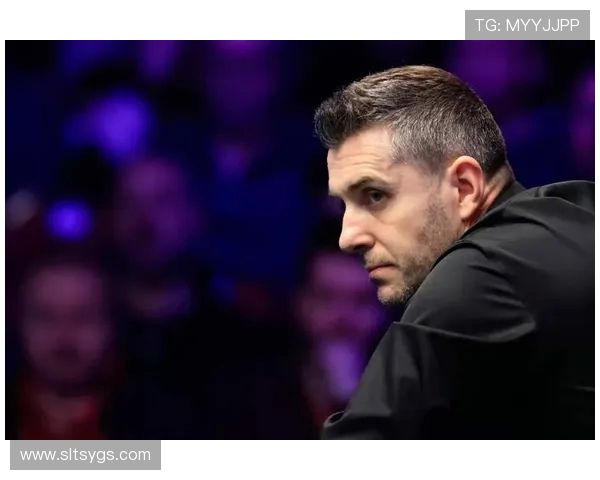 马克·塞尔比：斯诺克传奇的成长历程与世界冠军之路