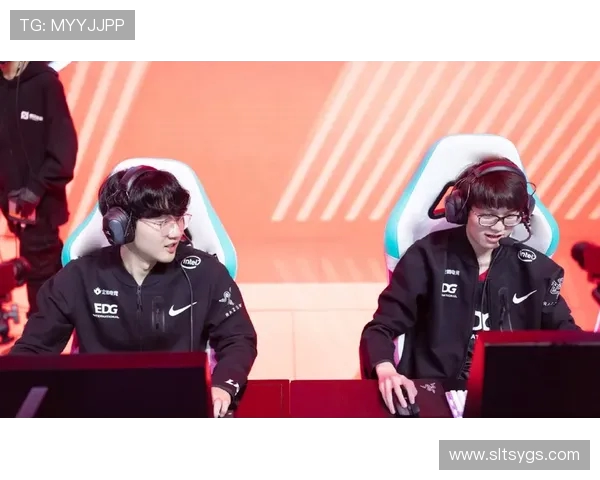 英雄联盟深度解析：揭开EDG团队协作的秘密与成功之道